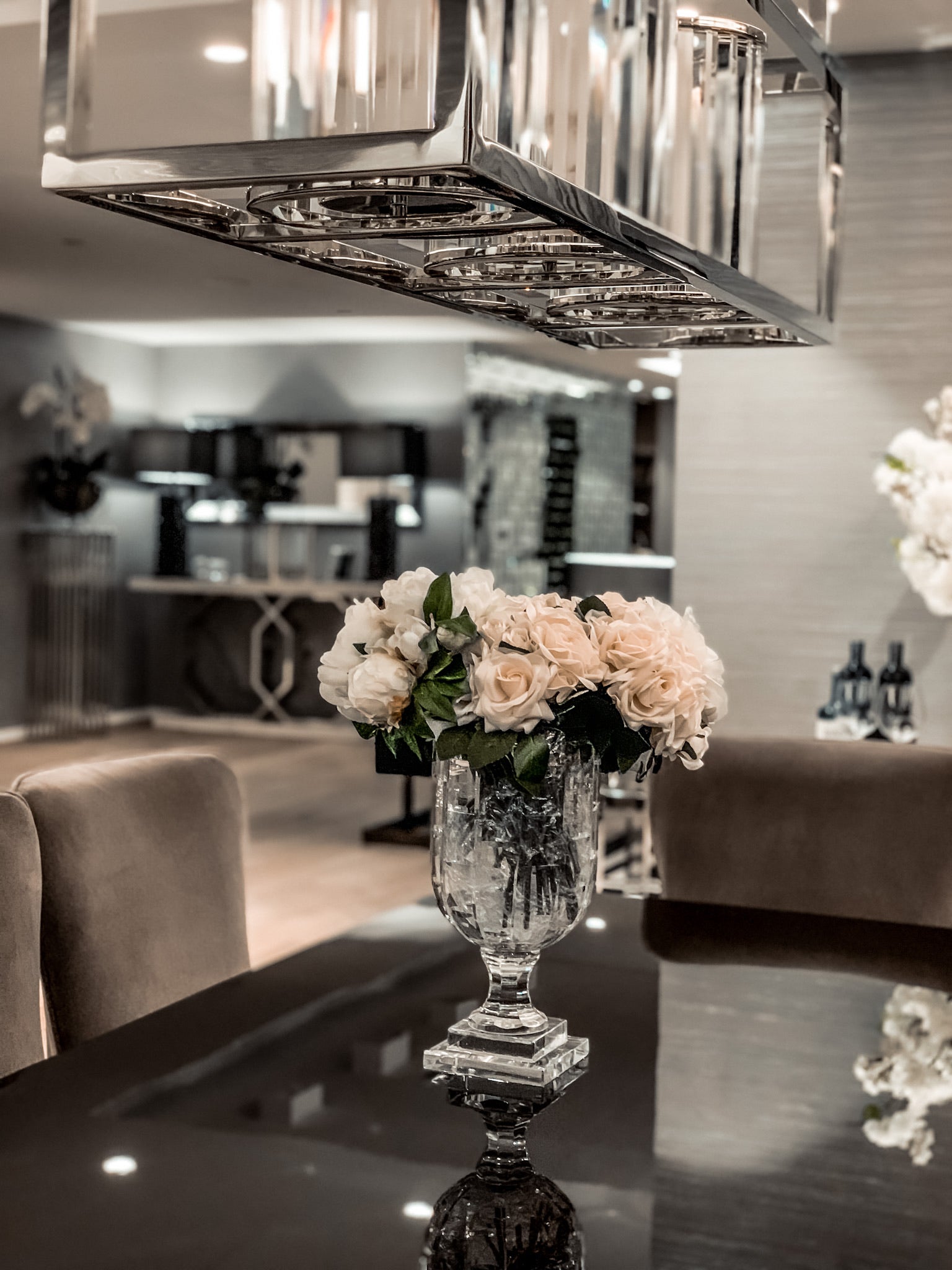 Showrooms & Reception Spaces, Vol. II interior detail, United Kingdom