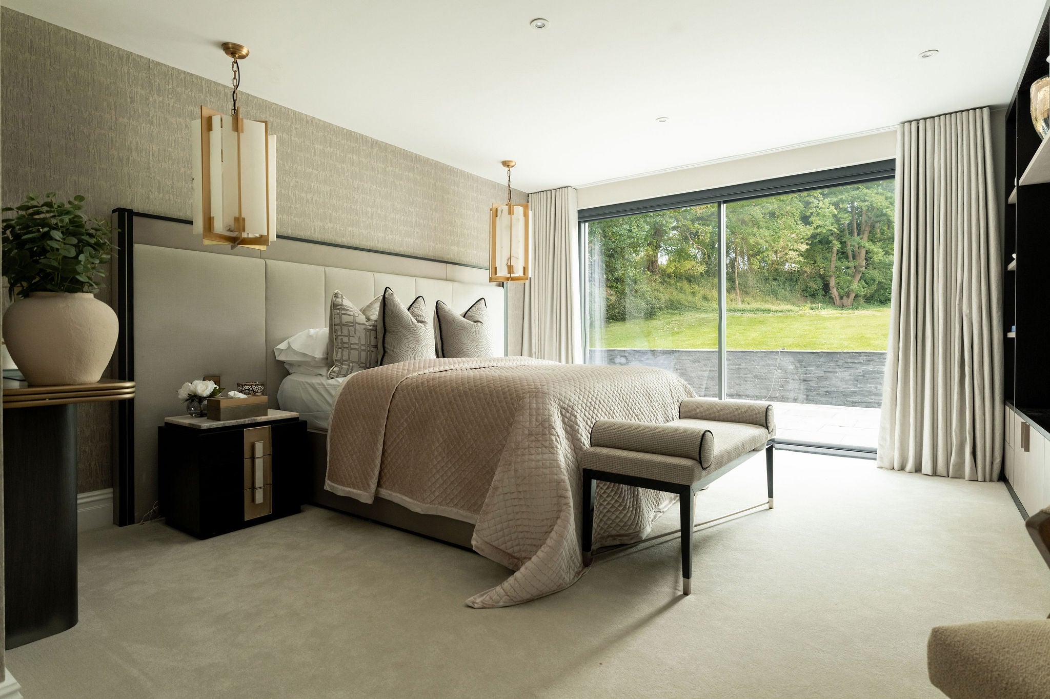 The Lake House interior, Cheshire